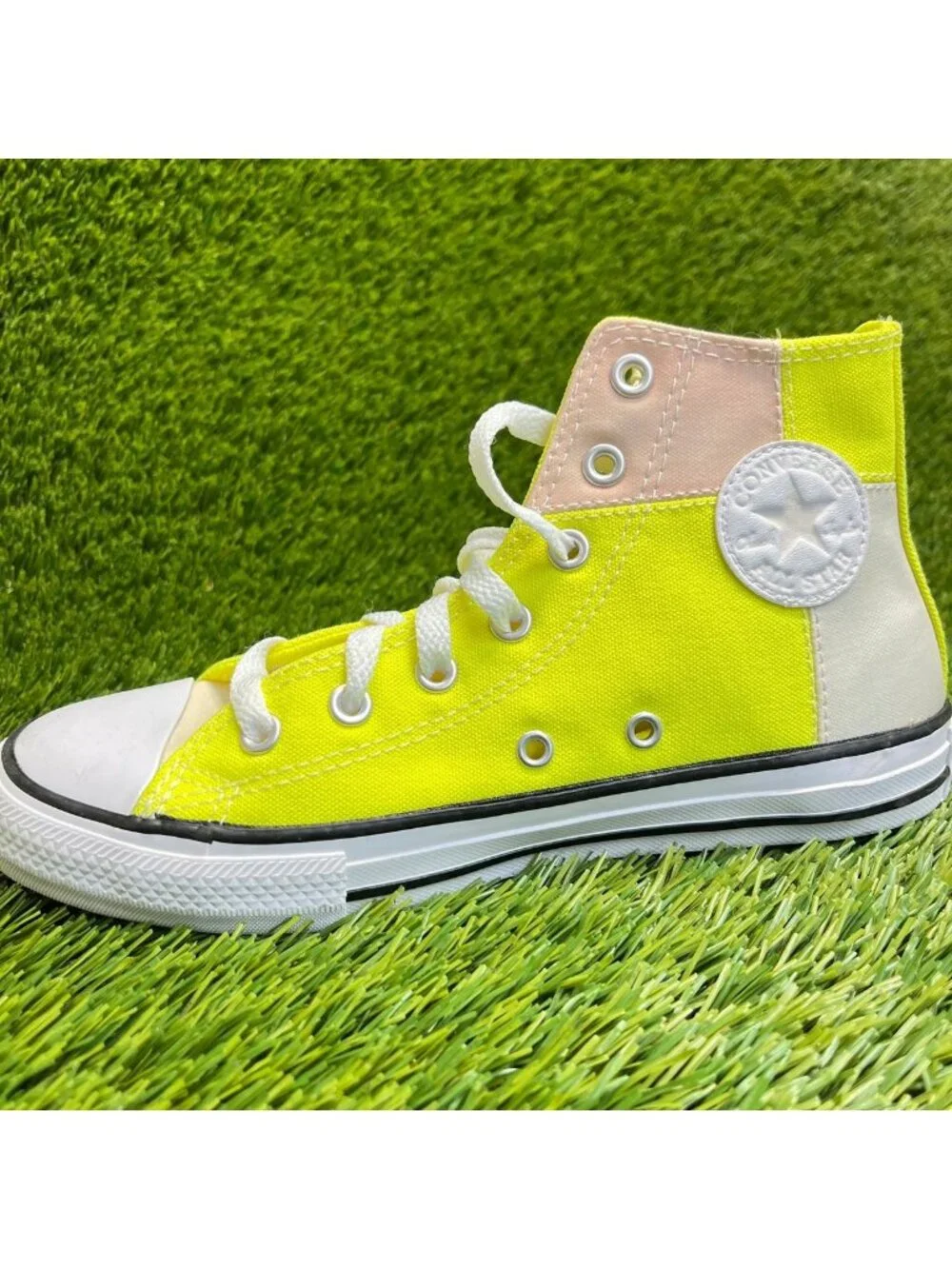 Converse Chuck Taylor All Star Hi Boys Size 3Y Yellow Athletic Shoes Sneakers